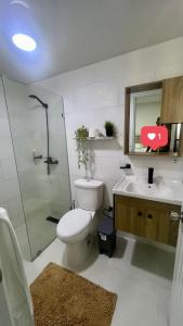 Hermoso y amplio apartamento de 3 habitaciones y 2 baños !