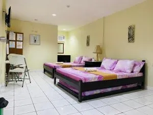 Phi-Phi Beach Resorts & Hotel - Bagac