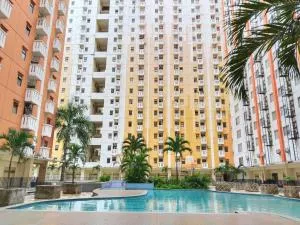 Room 88 Kemang View Apartment Tower Flamboyant - Rawapanjang