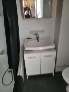 Appartements AU VAL BENOIT chez sylvain : photos des chambres