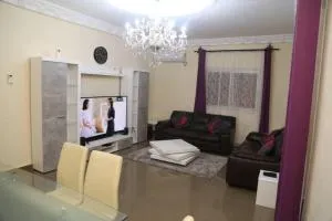 Fots Appartement - Djoungolo