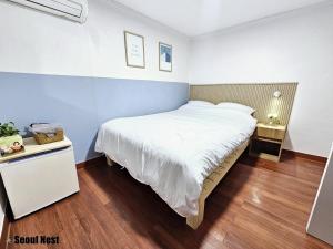 Phòng Tiêu Chuẩn Giường Đôi (Standard Double Room)