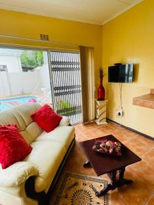 Repose 2 Chill Zone Cottage