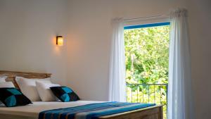 Blissful House Two Bedroom Apartment Thalpe Beach
