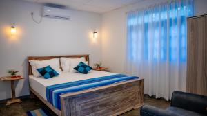 Blissful House Two Bedroom Apartment Thalpe Beach