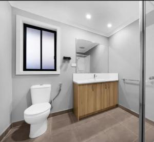 LakeViews Serene in Sanctuary Lakes