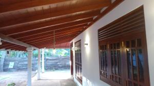 Imagine Villa Midigama