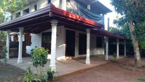 Imagine Villa Midigama