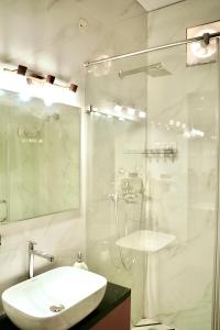 Seasoned Jaipur-Live in a 100-year-old apartment