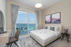 Beautiful 2 Bedroom Sea Views at La Vie JBR