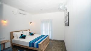 Blissful House Two Bedroom Apartment Thalpe Beach