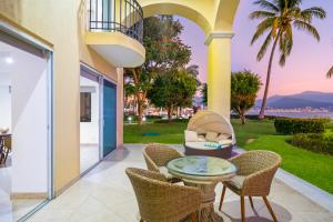 Seafront Villa - Puerto Vallarta