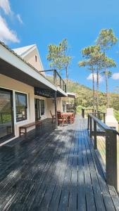 BestPlaceEver-Luxury Two-Story Apartment with Vineyard Views