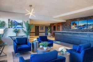 Days Inn & Conference Centre by Wyndham Camrose Norsemen