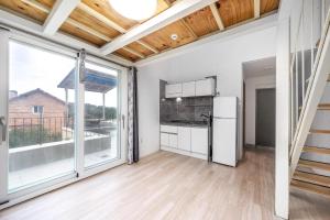 Yangyang Slowstay Pension