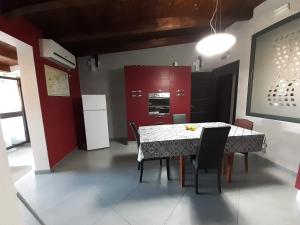 TONNARA HOUSE AND HOLIDAY