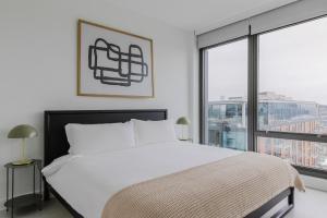 Blueground West Loop pool gym nr Willis CHI-1167