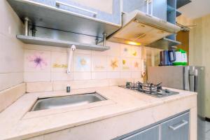 Cozy Stay 2BR at Bogor Valley Apartment By Travelio