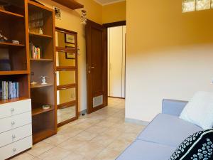 Mandi House by Holiday World