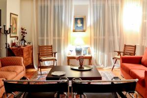 Aesthetic Delight - Stone Villa in Mystras