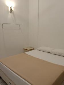 Pearl Villa 5 Bedroom Unit 13A