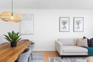 Odeon Towers 1007 by Host Agents