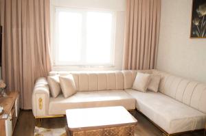 Two Bedroom King Suite TH30