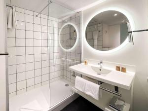 Hotels Mercure Paris Porte De Versailles Expo : photos des chambres