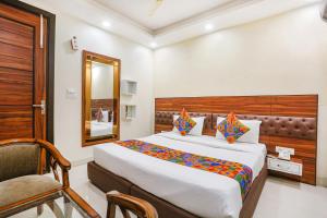 FabHotel Gold Inn Janakpuri