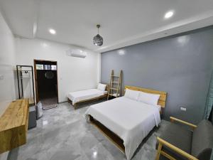 Oceanholic Diving Resort