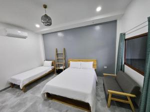 Oceanholic Diving Resort