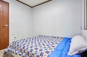 Namhae Uyeongwa Inyeon Pension Uyeon