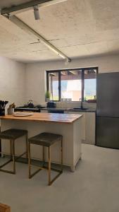 BestPlaceEver- Luxury Loft Apartment