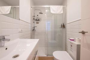 Moderno apartamento en el centro by beBalmy