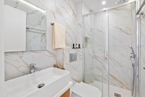 Elite Urban Residence by Nomads