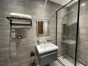 Apartment 121 nile view