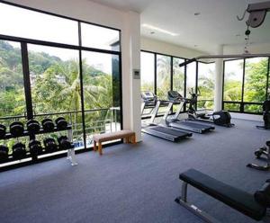 Ark Studio only 10 Minutes from kataKaron Beach