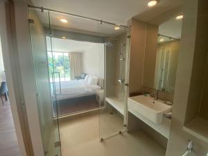 Ark Studio only 10 Minutes from kataKaron Beach