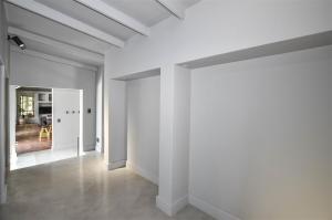 4 Bedroom Farm House