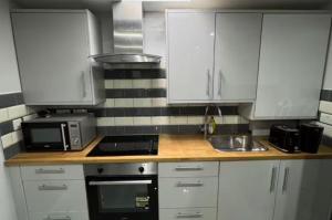 Apartment-Sleeps3-Parking-Internet