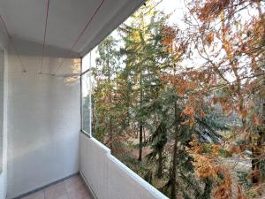 Glasgow 2BDR peaceful Apt 1 min from Metro w WiFi