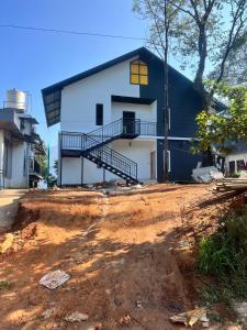 The Tea Leaf Cottage