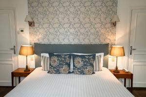 Hotels Hotel Edouard VII : photos des chambres