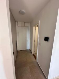 MiloLux Apartments 3 West 65 2 bedroom wonder