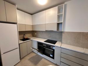 MiloLux Apartments 3 West 65 2 bedroom wonder