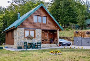 Mountain Star House