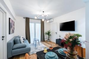 Bright Apartment - Top Location - Charming Balcony