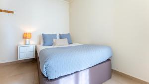 Modern 3 BDR Duplex House with Terrace by LovelyStay