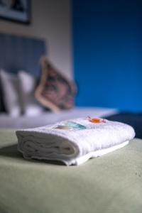 2 BDR Apt At Caledonia Luxe Stays Short Lets & Serviced Accommodation Glasgow