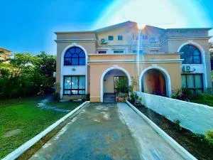 Raichak Garden Villa by JadeCapsPool3BHKLawnAC - Digha